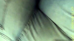 Forró lány pornó videó, amiben Vienna Black keményen megdugva egy jachton