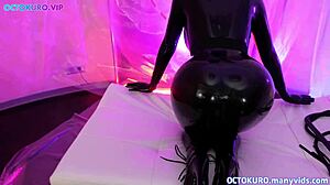 Cosplay girl in latex gets her big ass drilled and cummed on