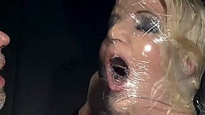 BDSM związanie i loda w HD wideo z dużymi cyckami