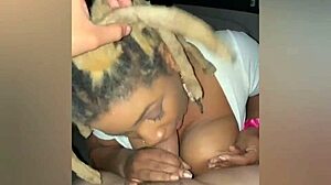 Gadis Karibia mendapat payudara besarnya dipuja dan dientot di tempat awam