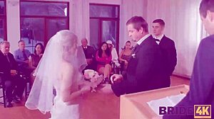 Lo sposo guarda la sua sposa tradire con uno sconosciuto in pubblico