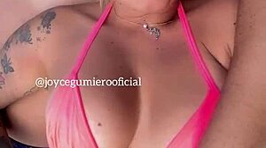 ¡Masaje junto a la piscina de Loira y juego anal en Cancún!