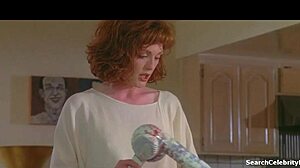 A performance sedutora de Julianne Moores em um filme de 1993